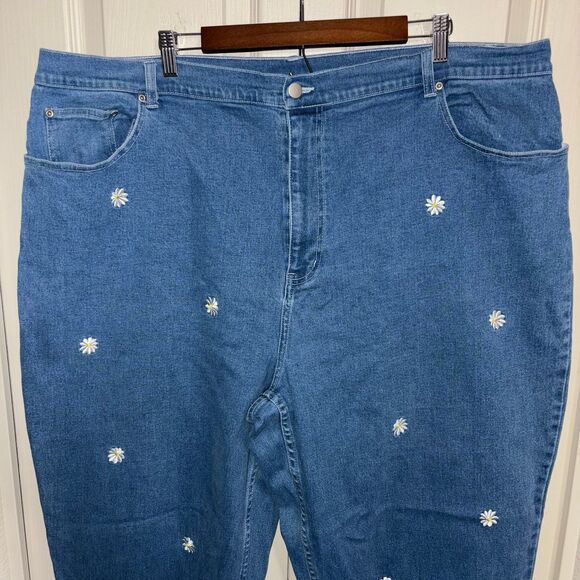 The Quacker Factory Jeans Women’s 28 (44x26) Blue Embroidered Flowers spandex - Picture 2 of 9